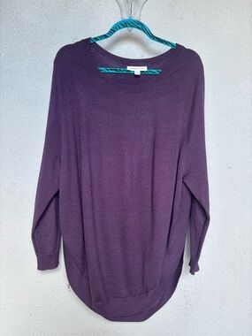 Amour Vert Plum Scoop Neck Sweater